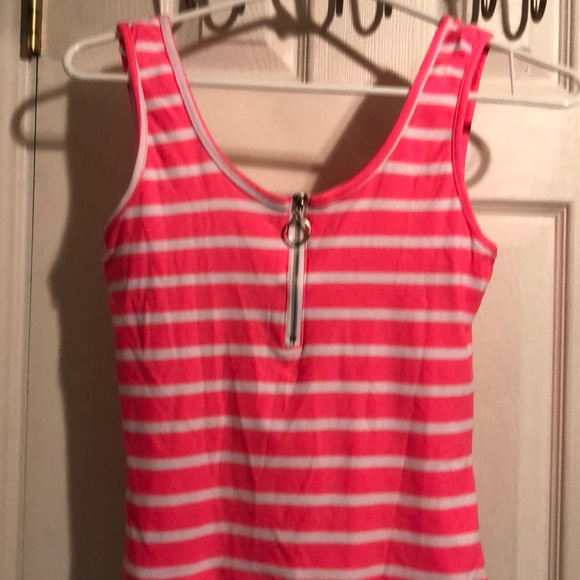Neon pink zipper striped tank size m fits small - Picture 2 of 3